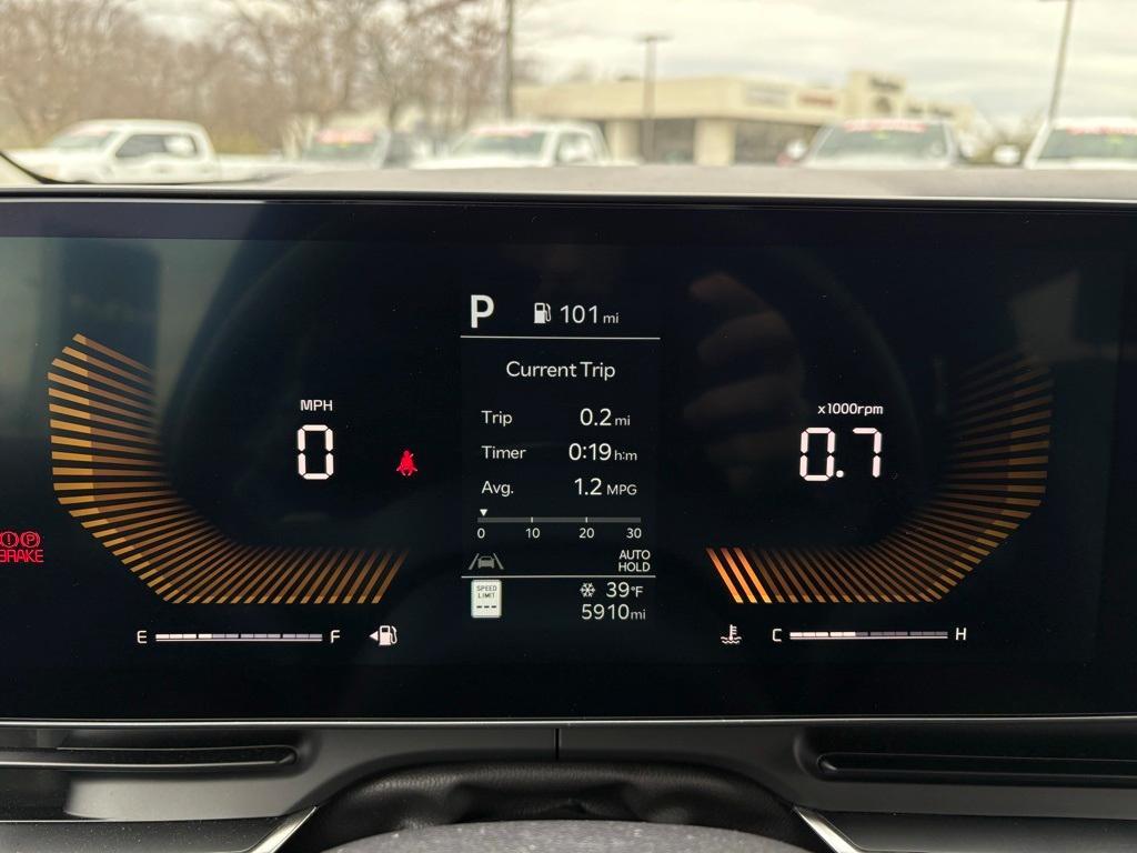 new 2026 Kia Carnival car, priced at $43,385