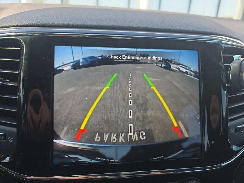 used 2022 Jeep Grand Cherokee WK car, priced at $22,596