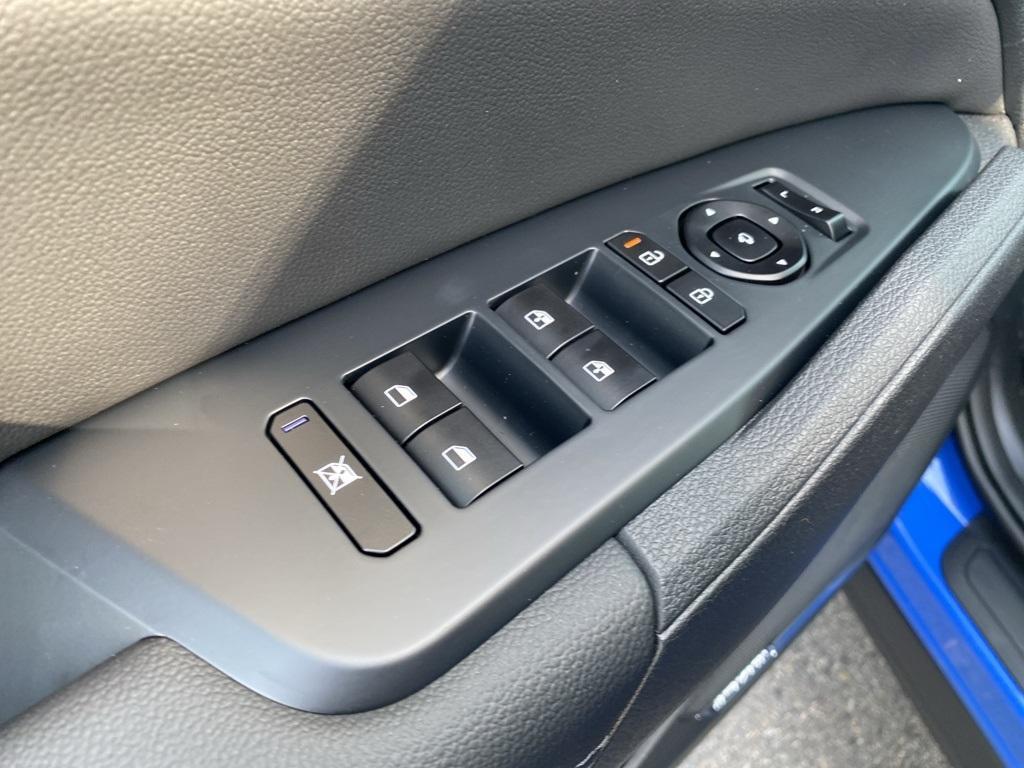 new 2026 Kia Sportage car, priced at $39,535