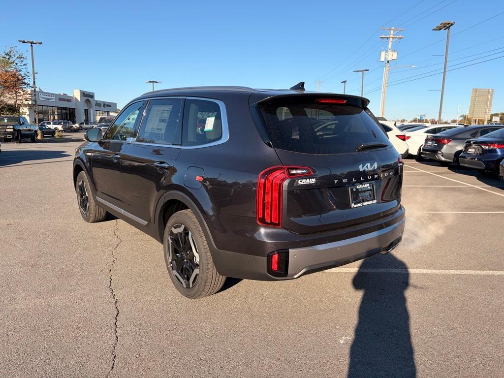 new 2025 Kia Telluride car, priced at $41,255