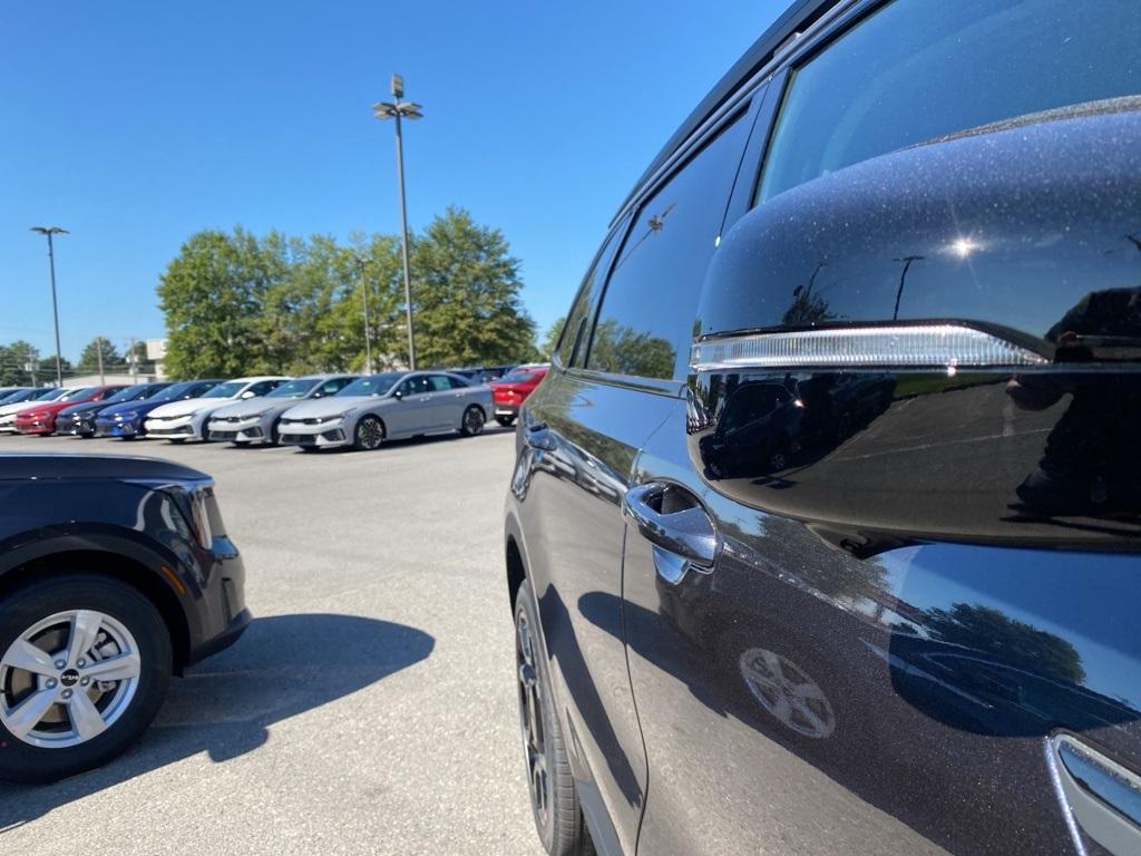 new 2026 Kia Sorento car, priced at $45,850