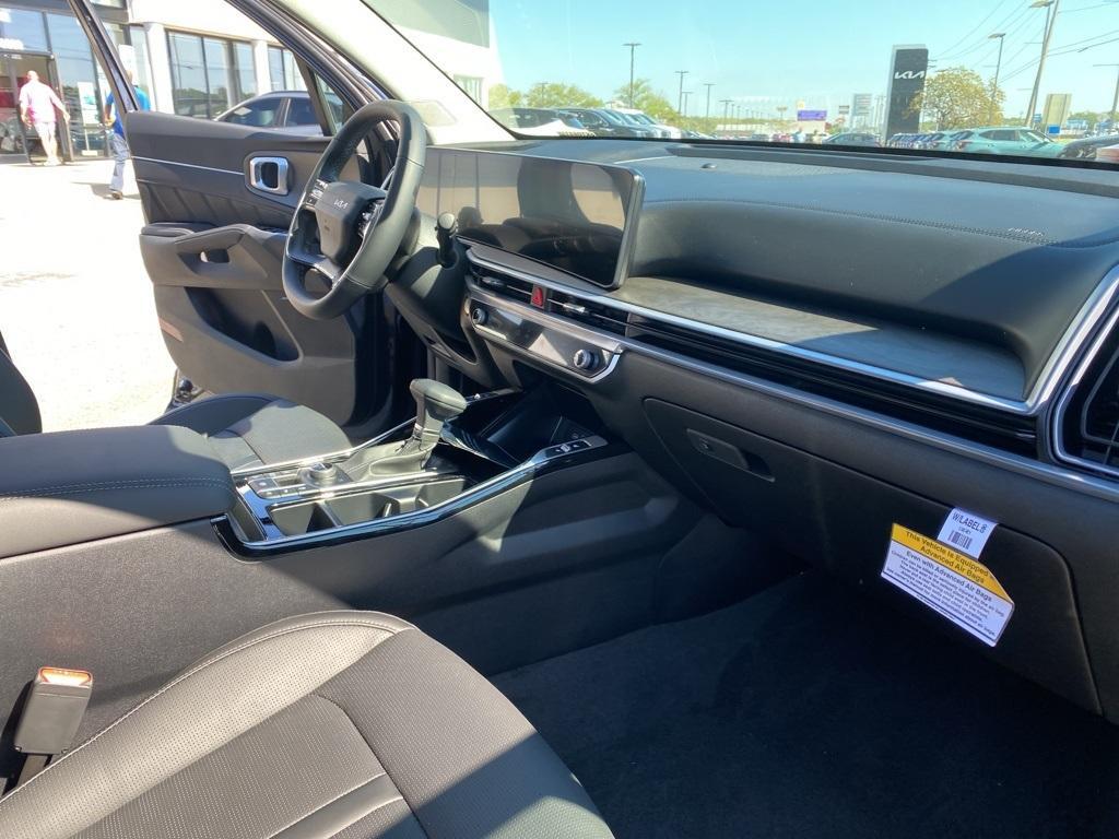 new 2026 Kia Sorento car, priced at $45,850