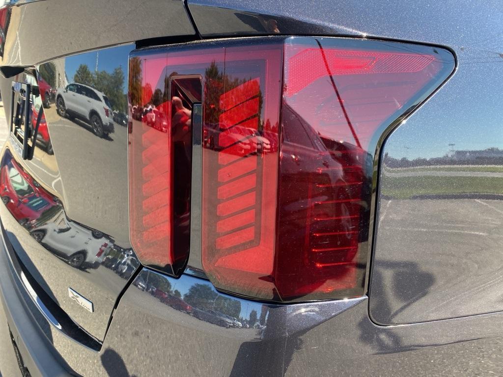 new 2026 Kia Sorento car, priced at $45,850
