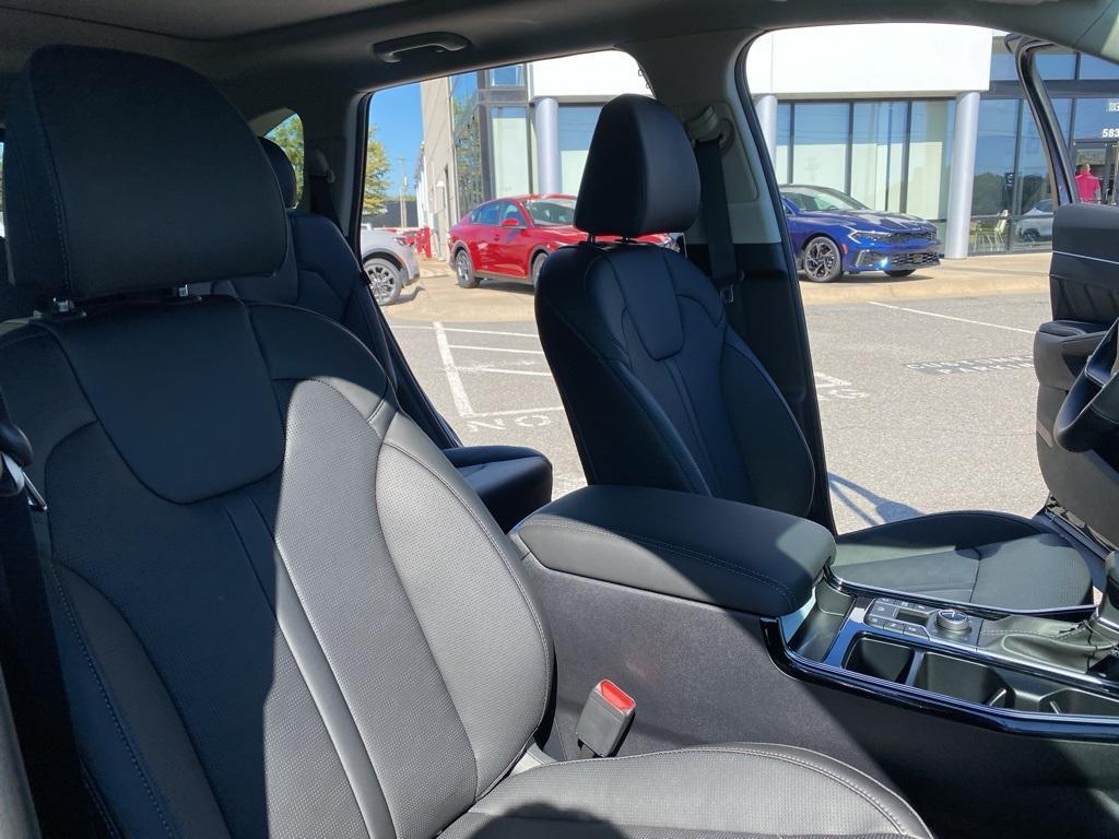 new 2026 Kia Sorento car, priced at $45,850