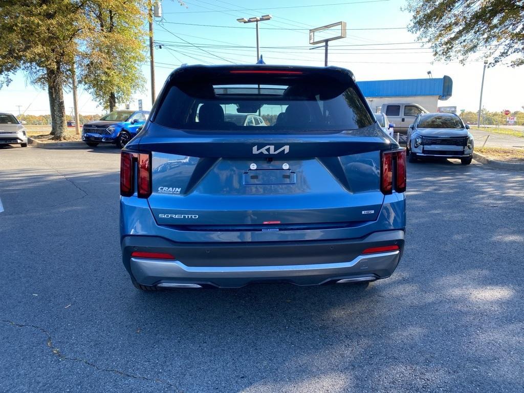 new 2026 Kia Sorento Hybrid car, priced at $42,570
