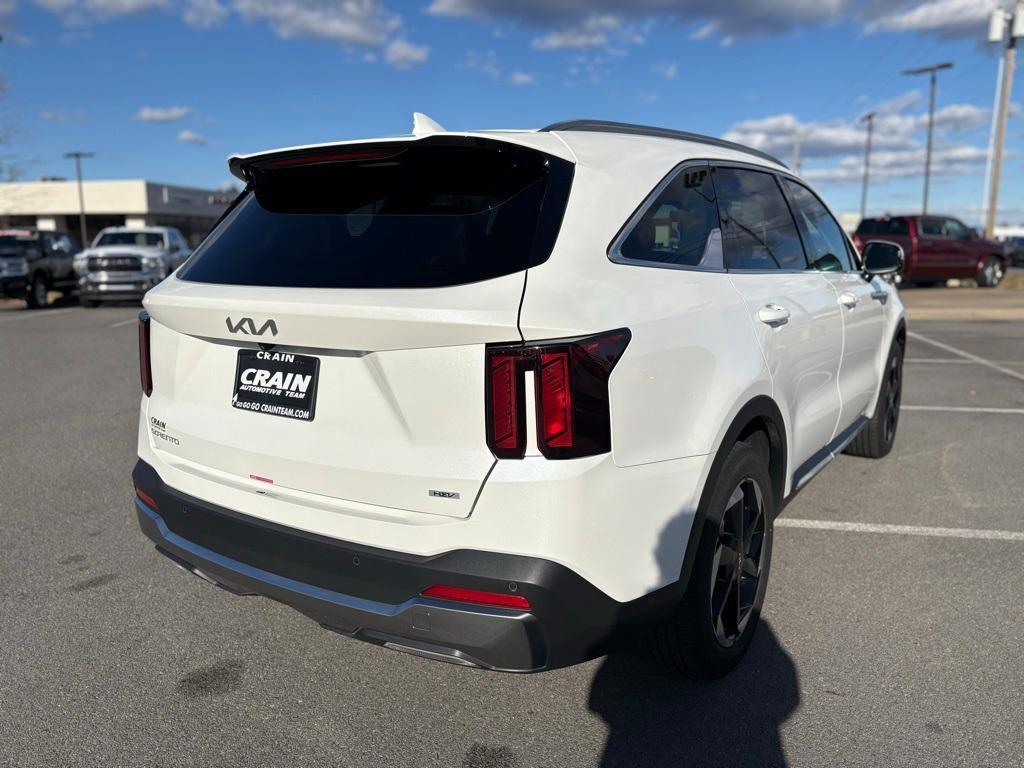 new 2025 Kia Sorento Hybrid car, priced at $42,585