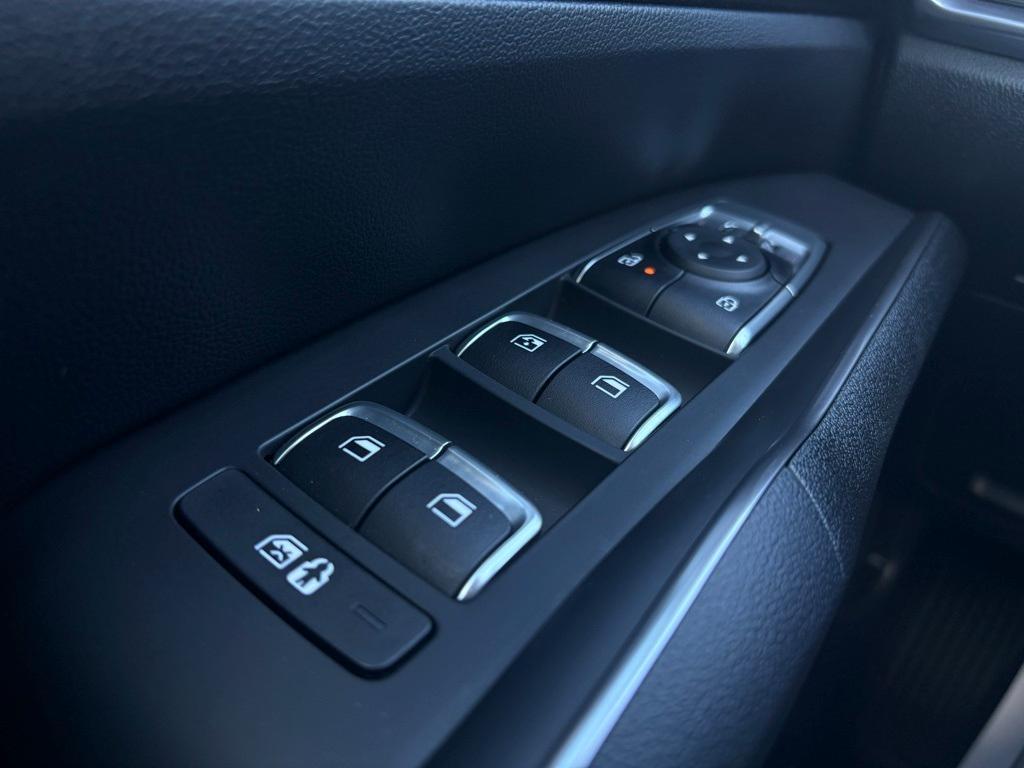 new 2025 Kia Sorento Hybrid car, priced at $42,585