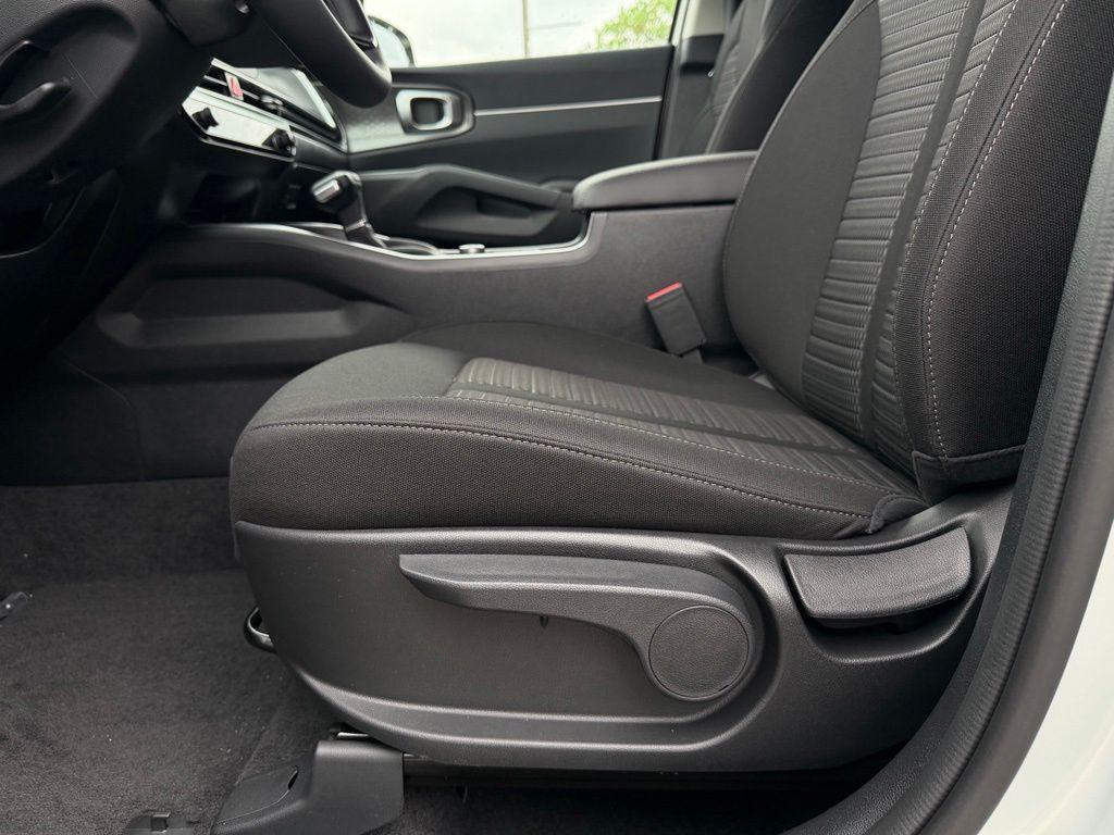 new 2026 Kia Sorento car, priced at $34,249