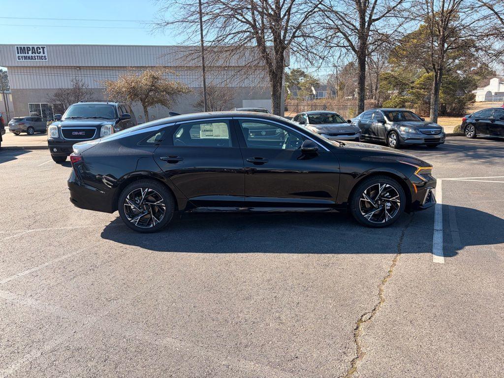 new 2026 Kia K5 car, priced at $29,585
