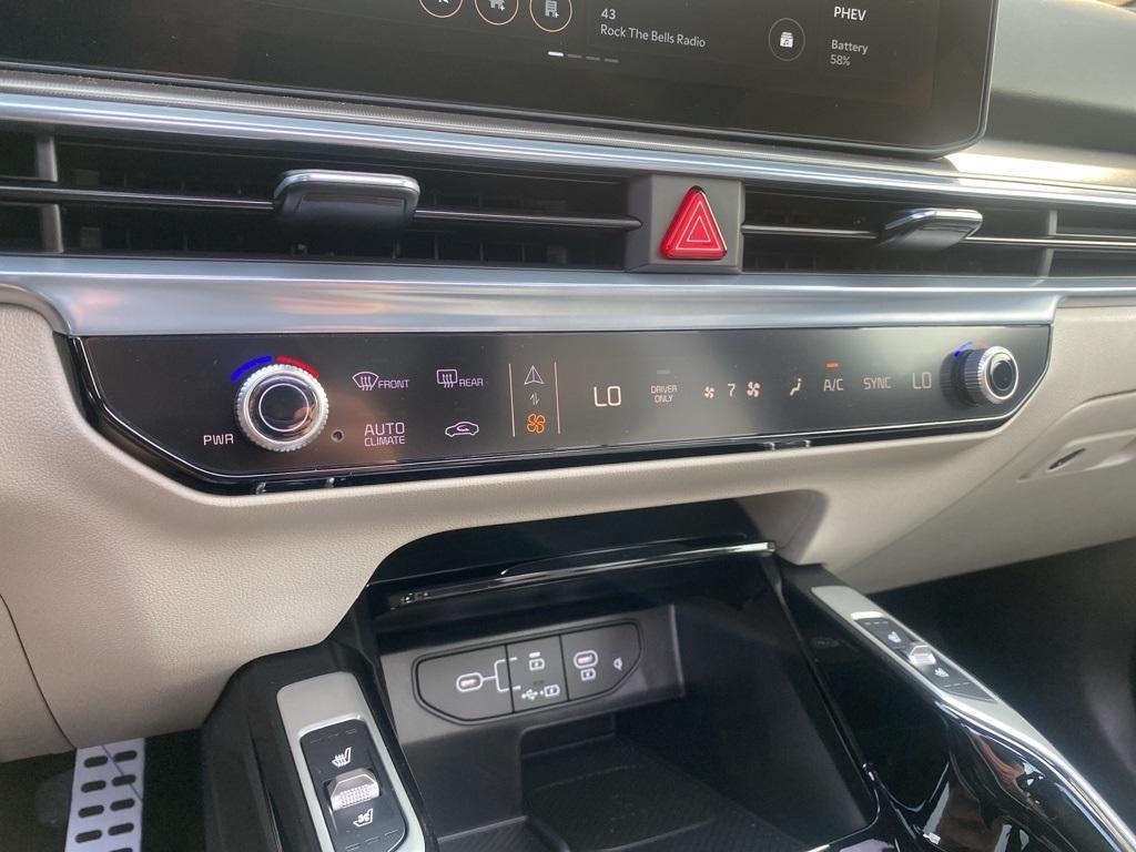 new 2026 Kia Sorento Plug-In Hybrid car, priced at $55,395