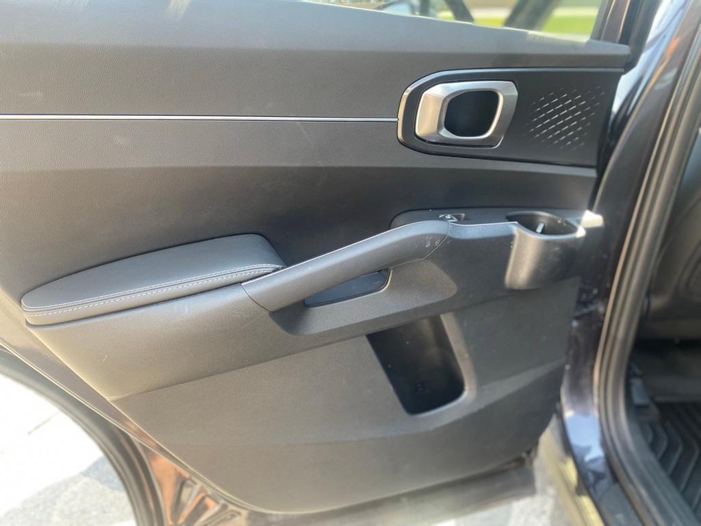 new 2025 Kia Sorento car, priced at $39,490