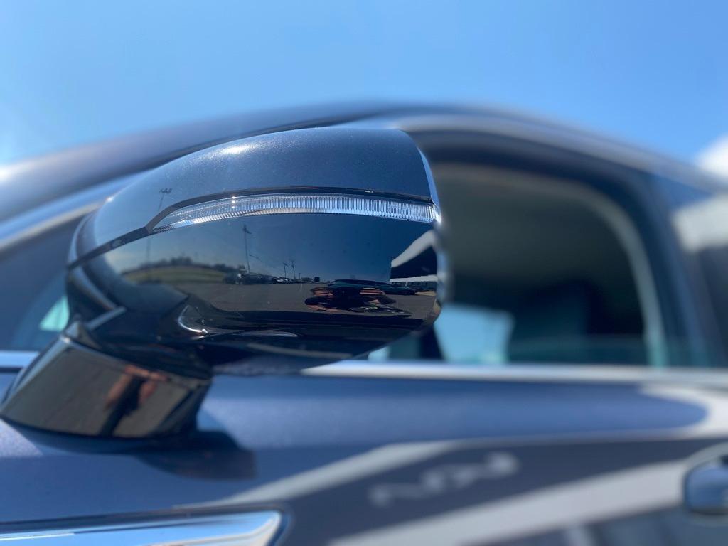 new 2025 Kia Sorento car, priced at $39,490