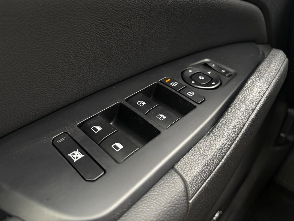 new 2026 Kia Sportage Plug-In Hybrid car, priced at $48,635