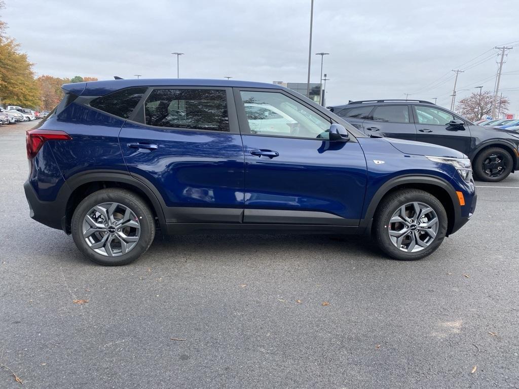 new 2026 Kia Seltos car, priced at $26,140