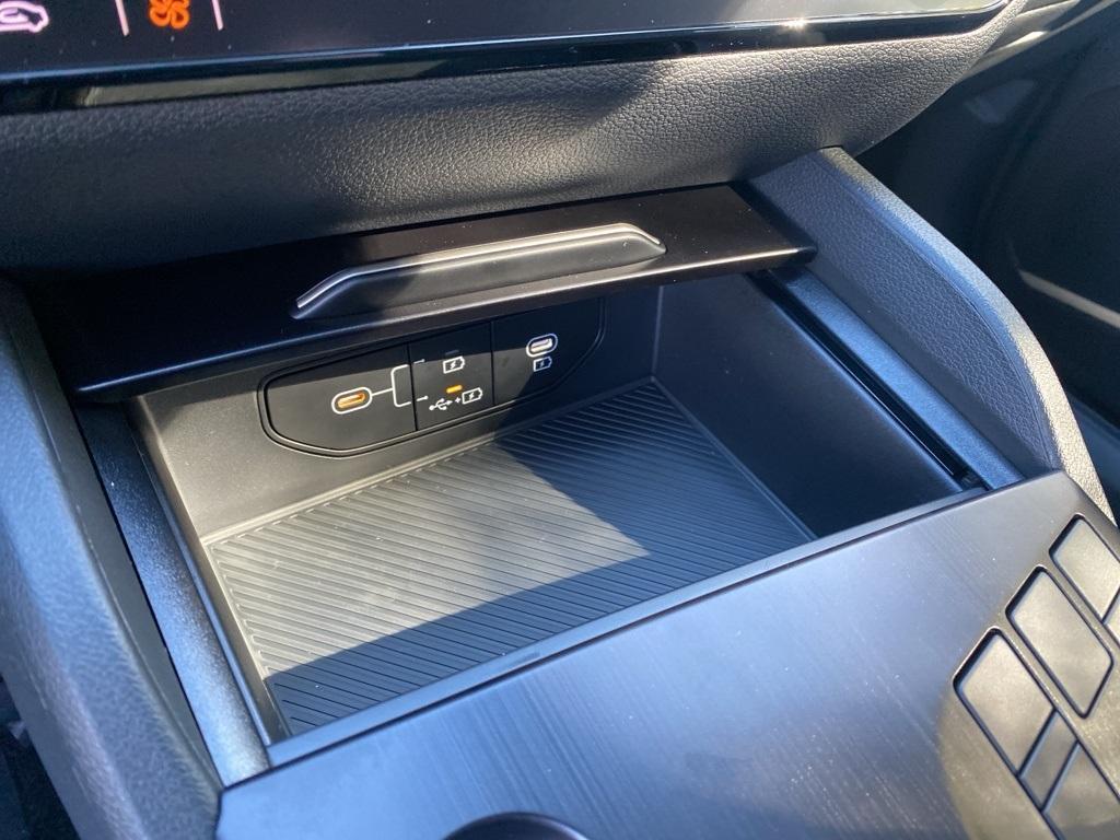 new 2026 Kia Sportage Hybrid car, priced at $33,510