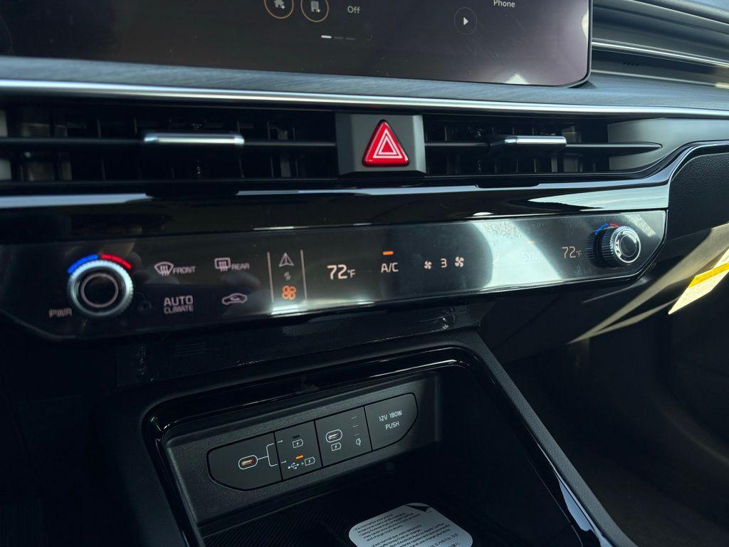 new 2026 Kia K5 car, priced at $36,085