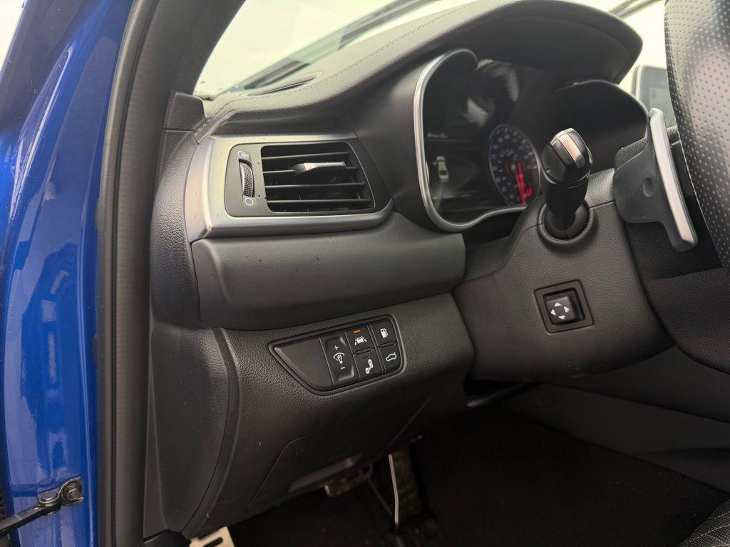 used 2019 Genesis G70 car, priced at $22,988