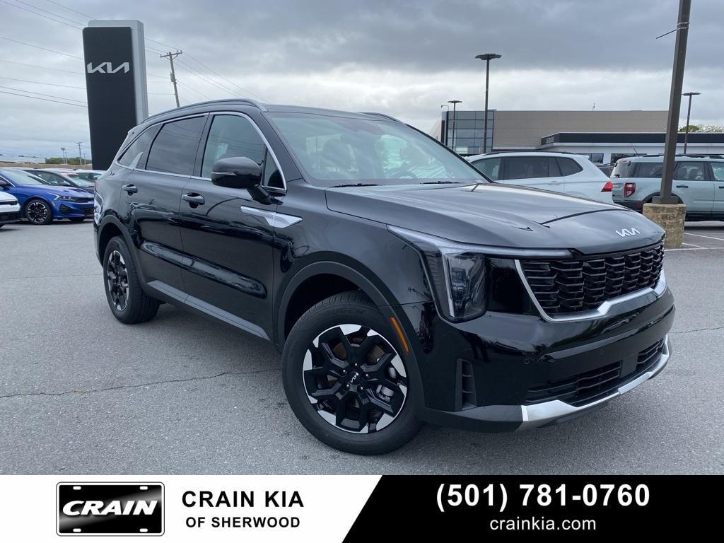 new 2025 Kia Sorento car, priced at $38,305