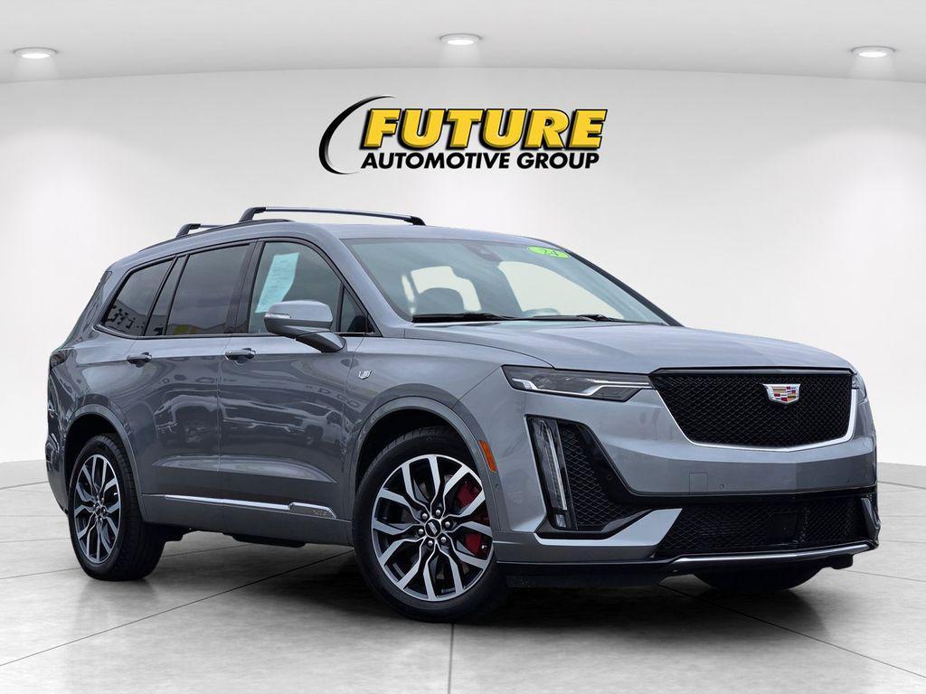 used 2024 Cadillac XT6 car, priced at $46,749