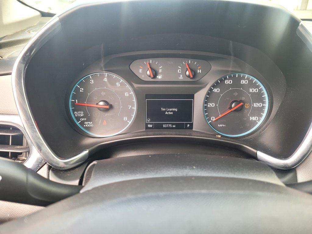used 2019 Chevrolet Equinox car, priced at $13,167