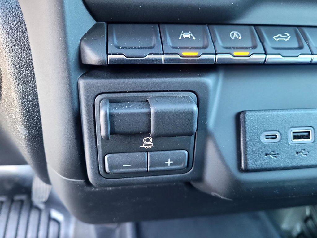 new 2026 Chevrolet Silverado 1500 car, priced at $44,075