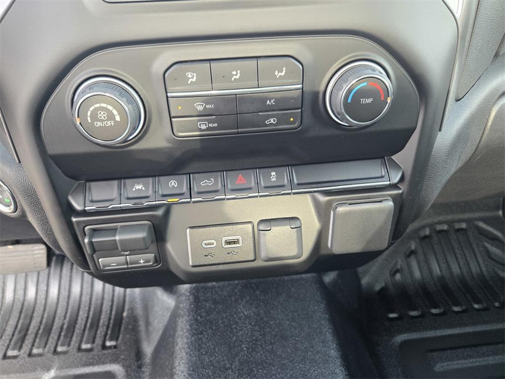 new 2026 Chevrolet Silverado 1500 car, priced at $43,590