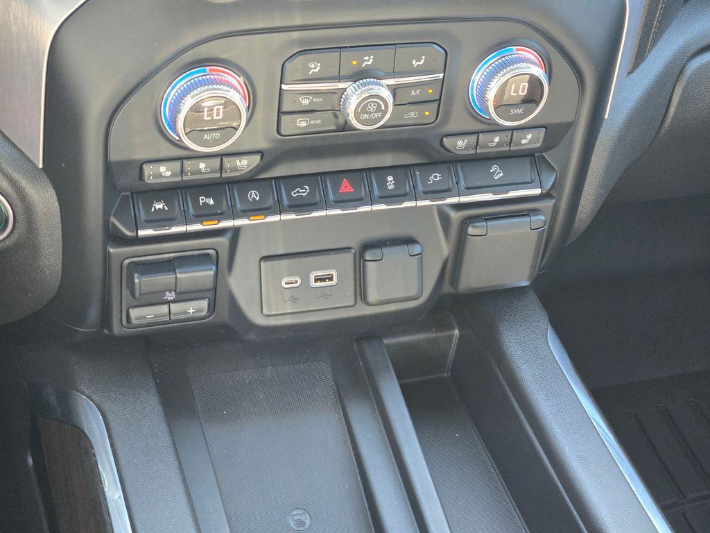 used 2020 GMC Sierra 1500 car, priced at $36,286