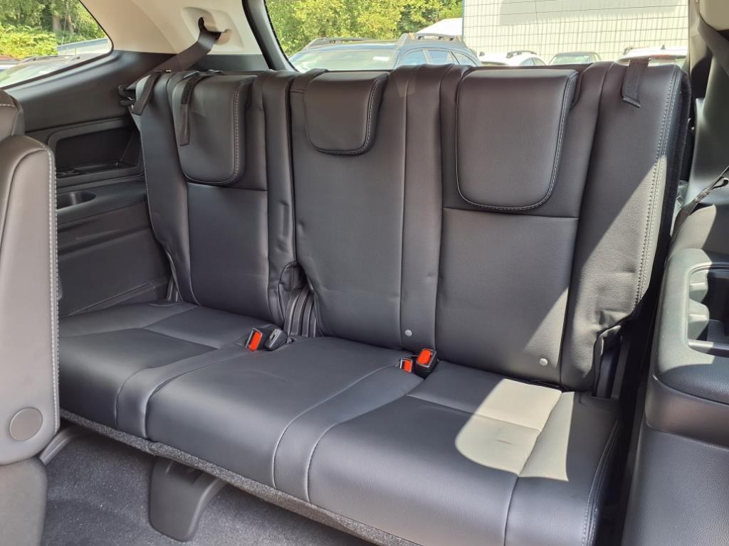 new 2025 Subaru Ascent car, priced at $53,535