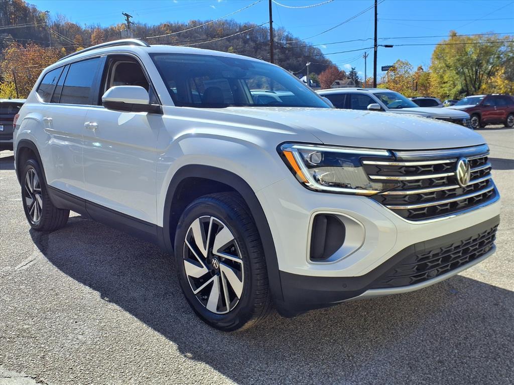 new 2026 Volkswagen Atlas car, priced at $46,478