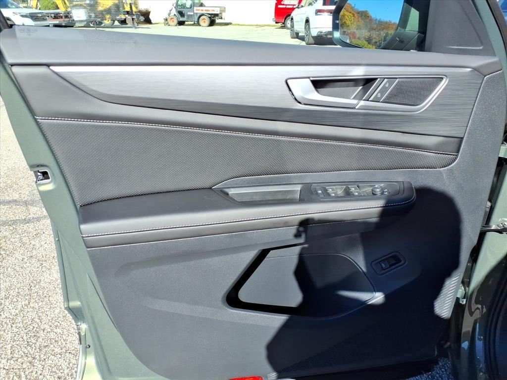 new 2026 Volkswagen Atlas Cross Sport car, priced at $46,490