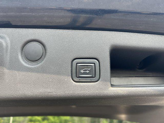 used 2020 Chevrolet Equinox car, priced at $18,050