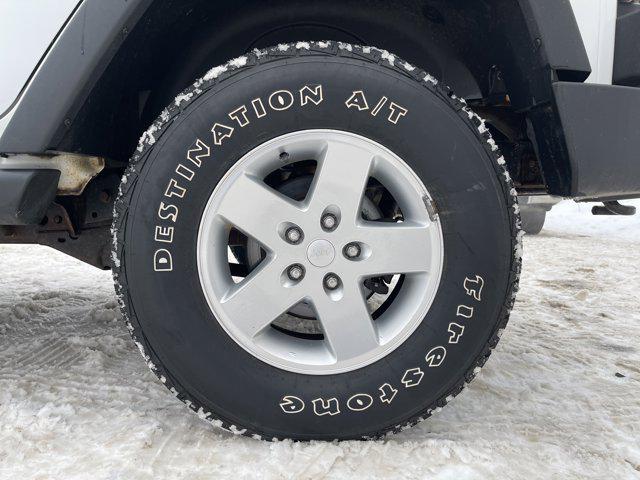 used 2014 Jeep Wrangler Unlimited car, priced at $13,500