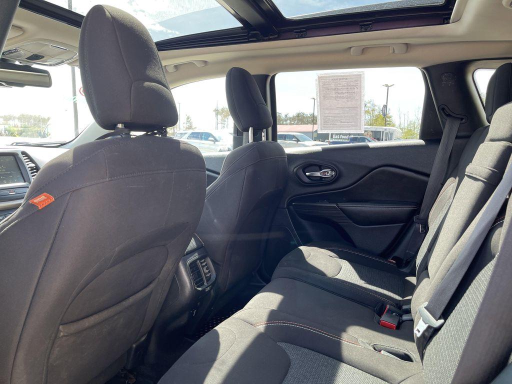 used 2017 Jeep Cherokee car, priced at $13,804