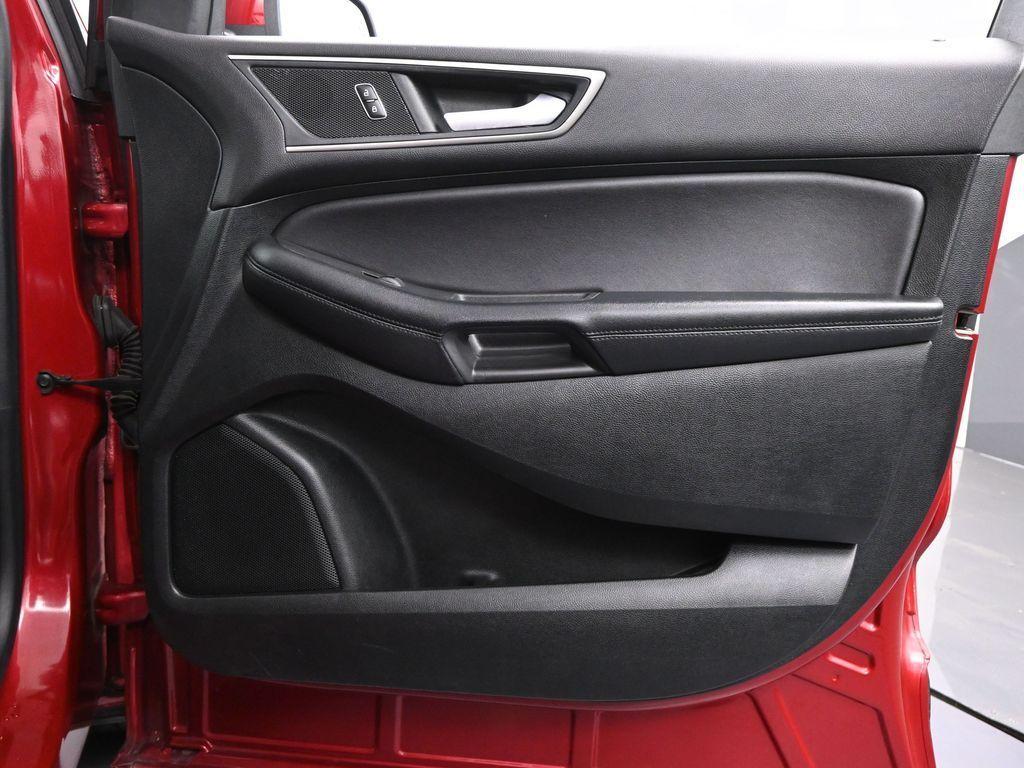 used 2023 Ford Edge car, priced at $21,997