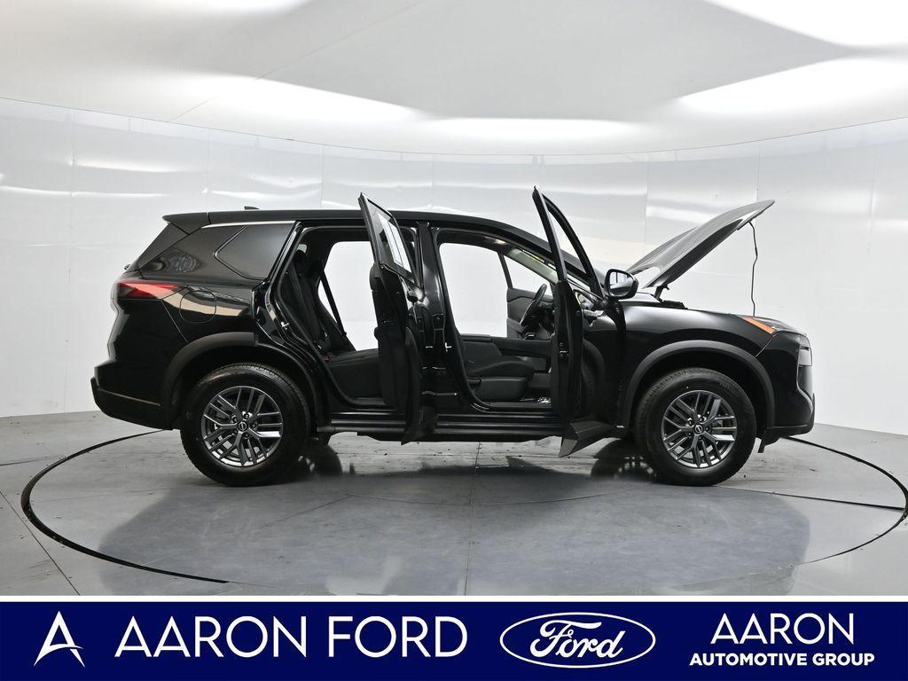 used 2024 Nissan Rogue car, priced at $18,667