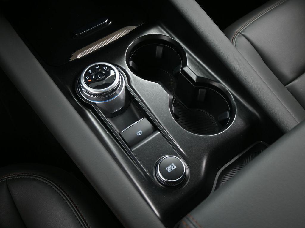 new 2025 Ford Explorer car, priced at $46,223