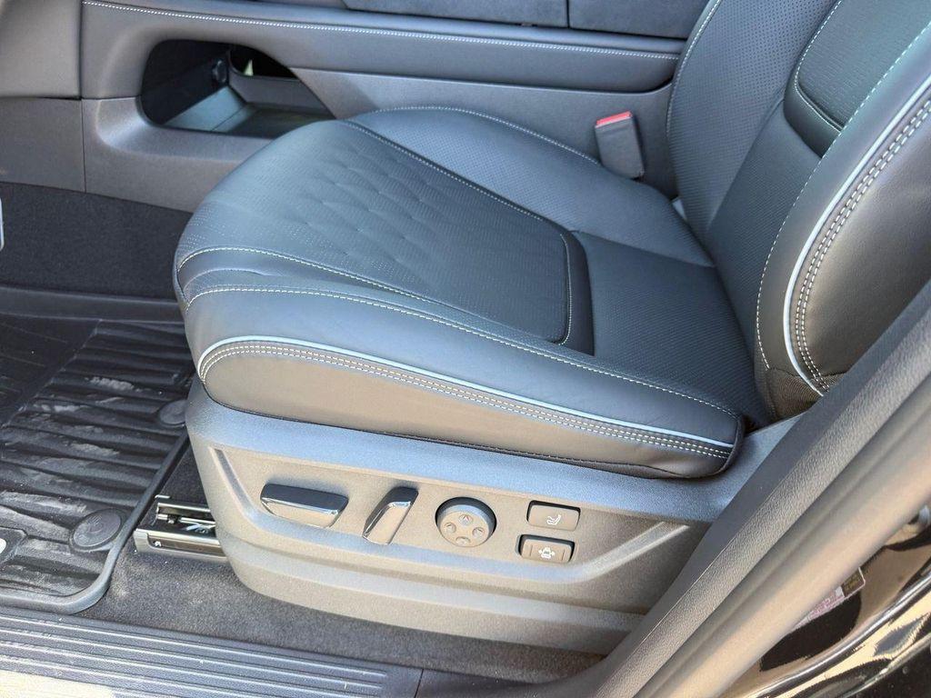 new 2026 INFINITI QX80 car, priced at $110,857