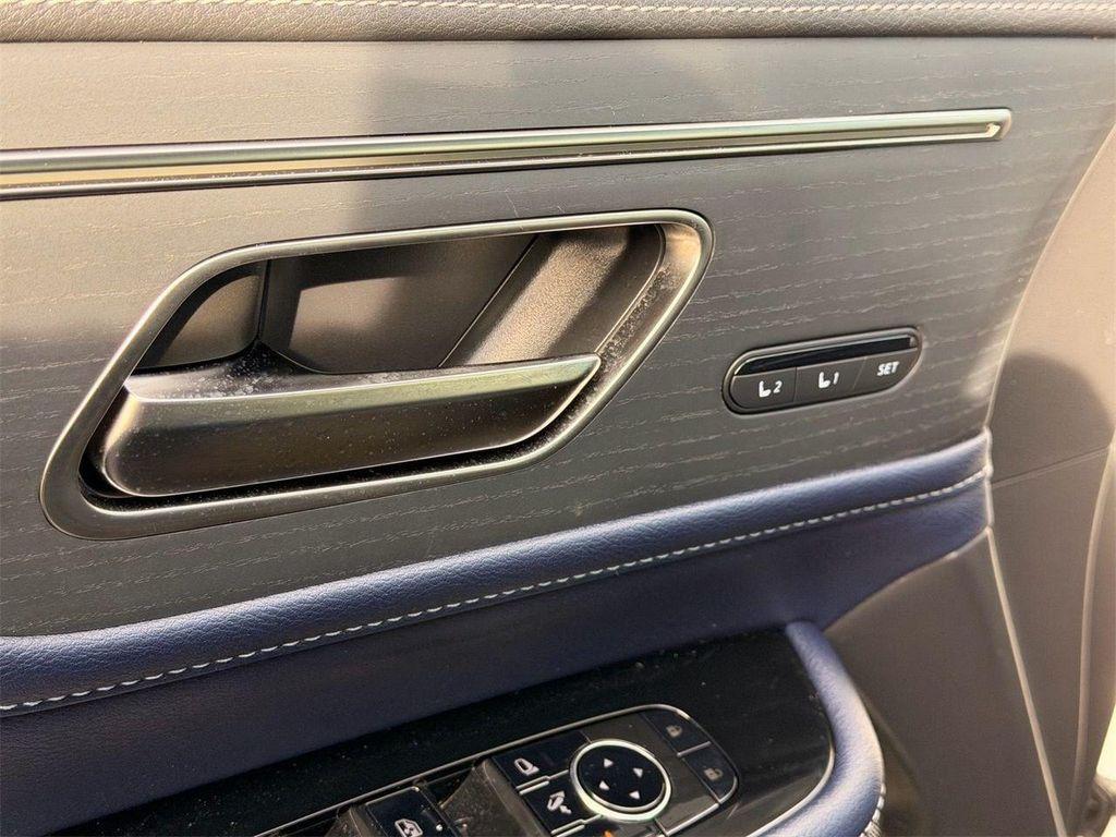new 2026 INFINITI QX80 car, priced at $102,096