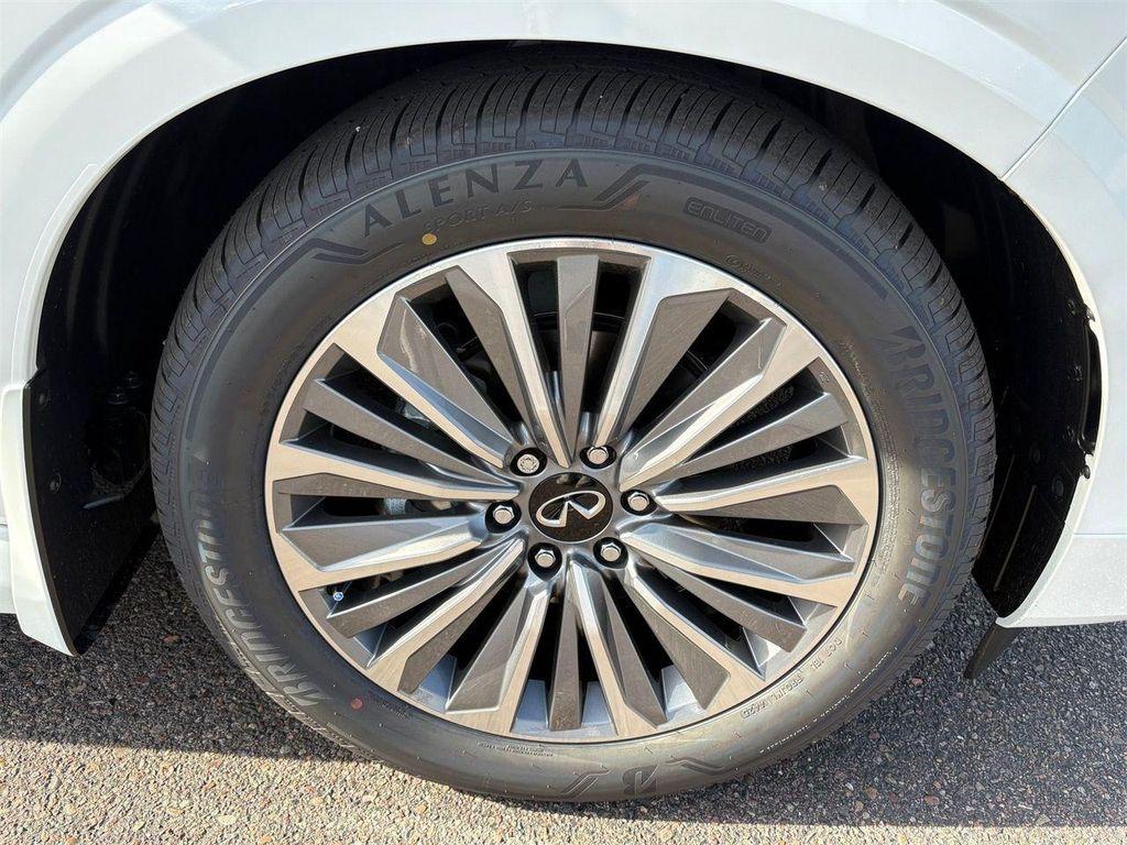new 2026 INFINITI QX80 car, priced at $91,591