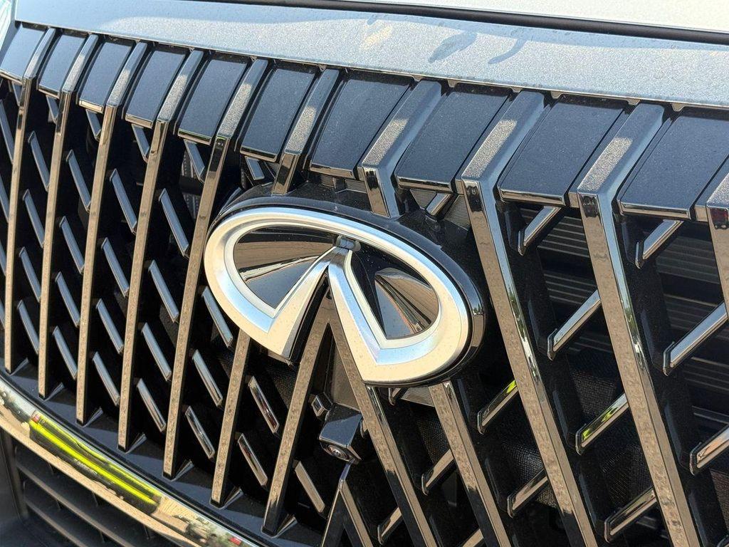new 2026 INFINITI QX80 car, priced at $100,730