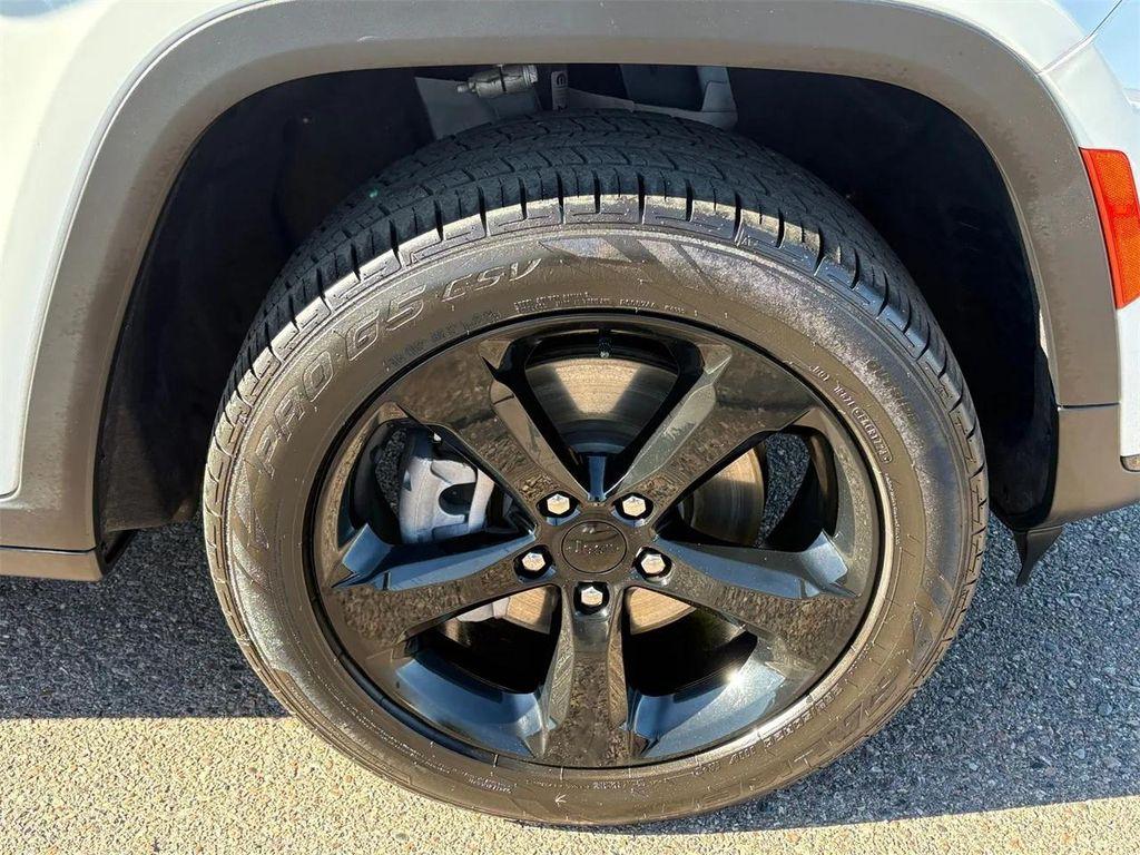 used 2023 Jeep Grand Cherokee L car, priced at $24,990