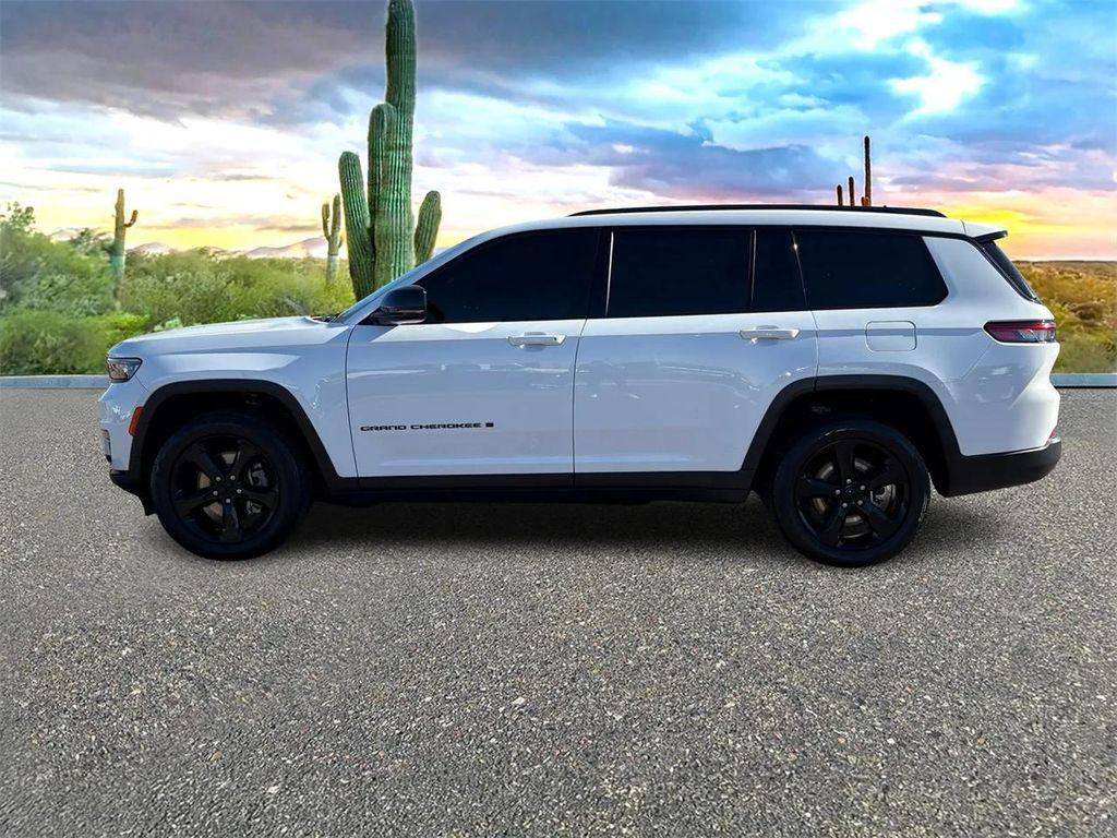 used 2023 Jeep Grand Cherokee L car, priced at $24,990
