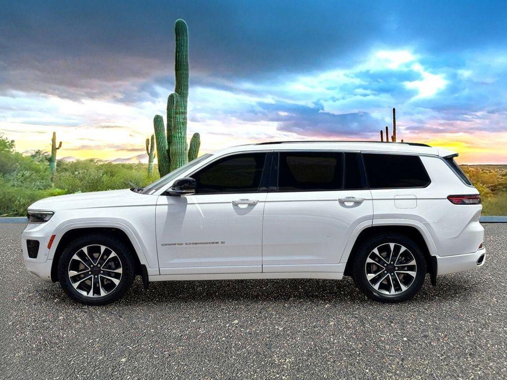 used 2021 Jeep Grand Cherokee L car, priced at $29,884