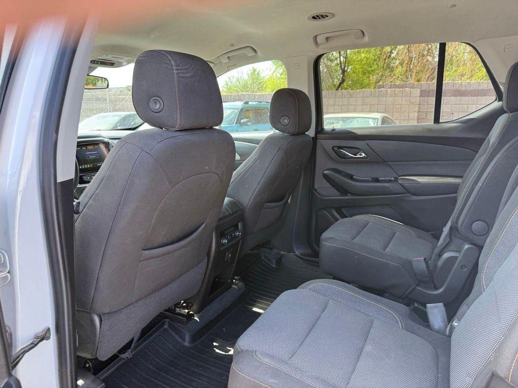 used 2021 Chevrolet Traverse car, priced at $20,575