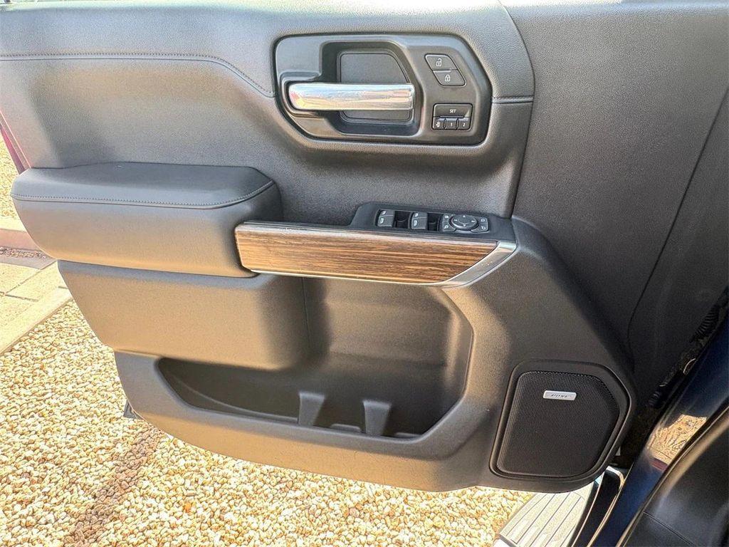 used 2022 Chevrolet Silverado 1500 car, priced at $31,483