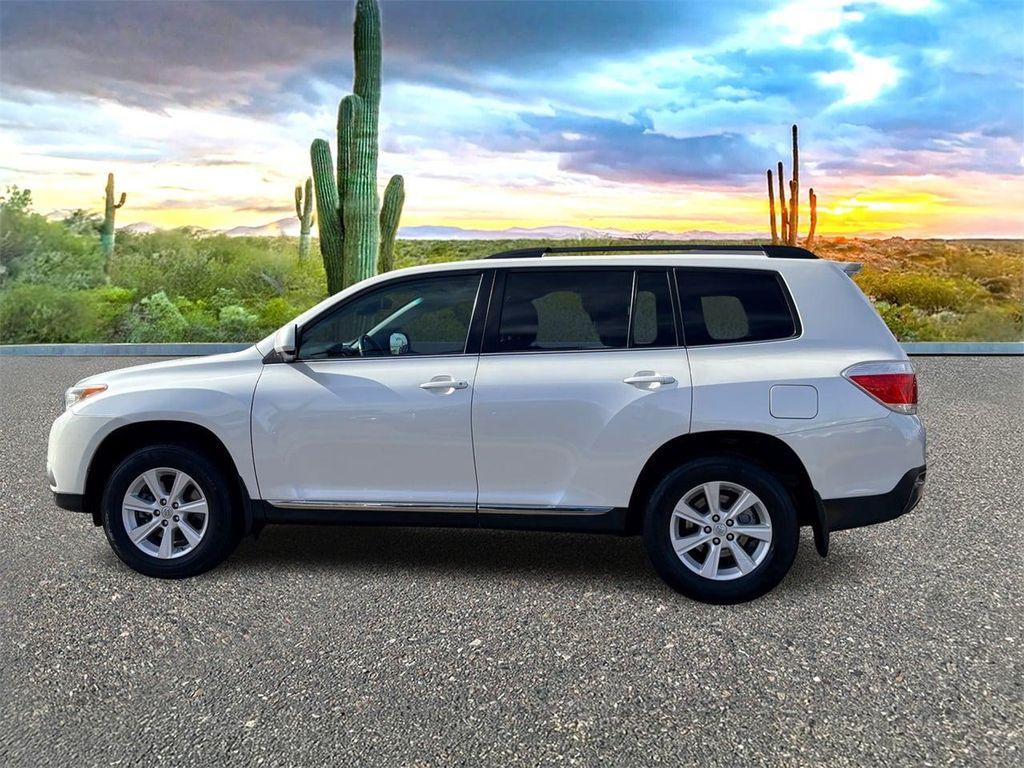 used 2012 Toyota Highlander car, priced at $7,991