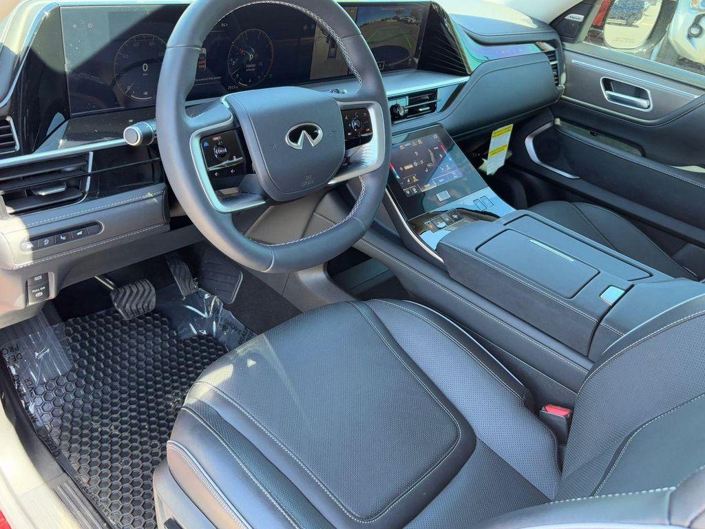 used 2025 INFINITI QX80 car, priced at $68,994