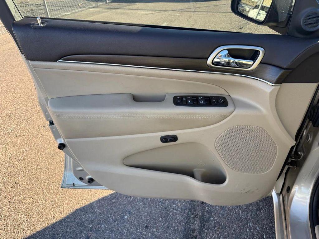 used 2015 Jeep Grand Cherokee car, priced at $16,059