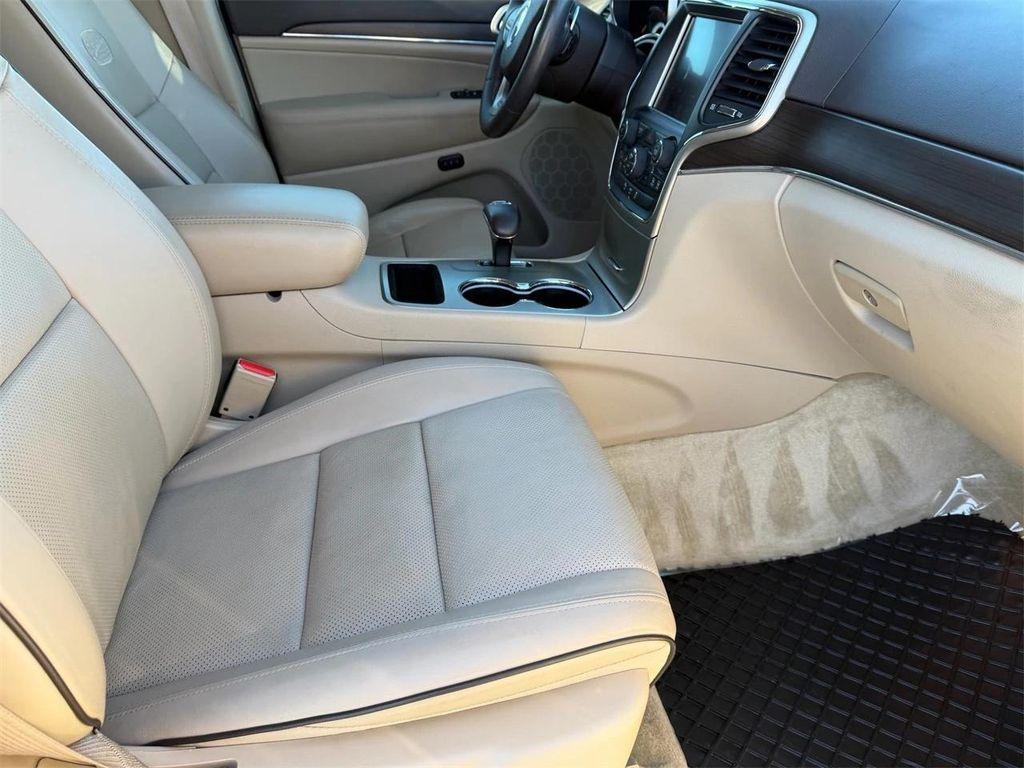 used 2015 Jeep Grand Cherokee car, priced at $14,991