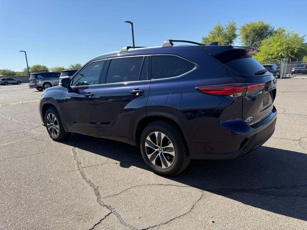 used 2021 Toyota Highlander Hybrid car, priced at $33,350